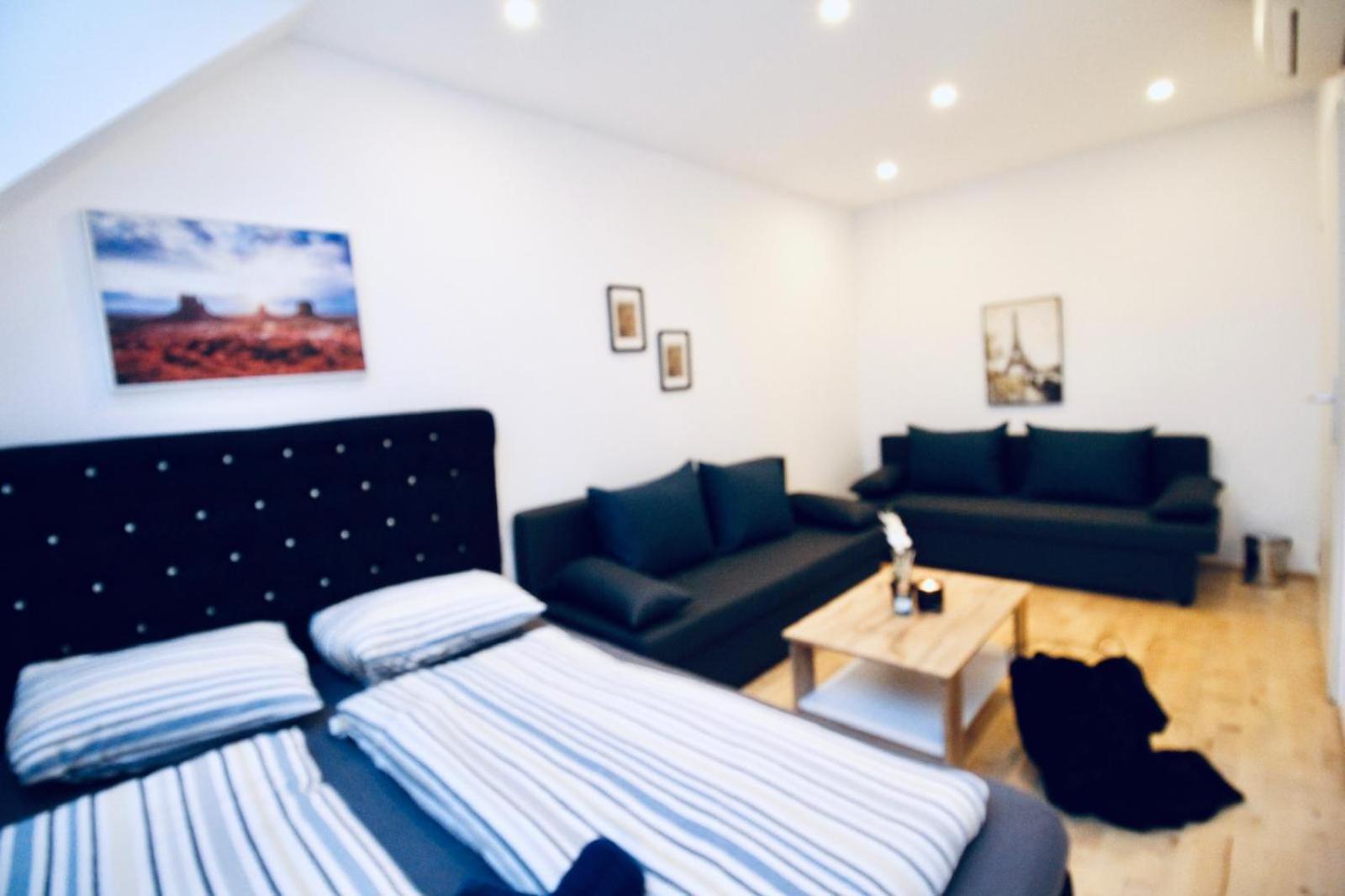 6 Min To Amusement Park - Economy Rooms In Shared Apartment Viena Exterior foto